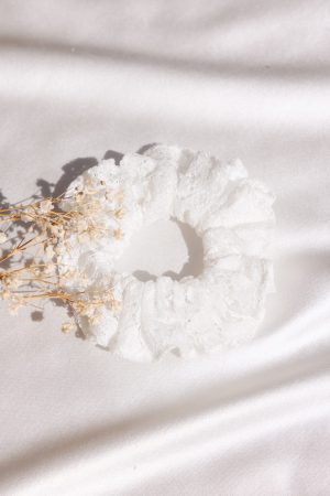 Chouchou petite taille en dentelle de Calais