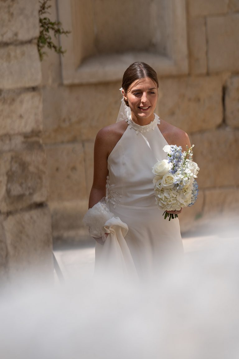 Mariée sortant de l'église.